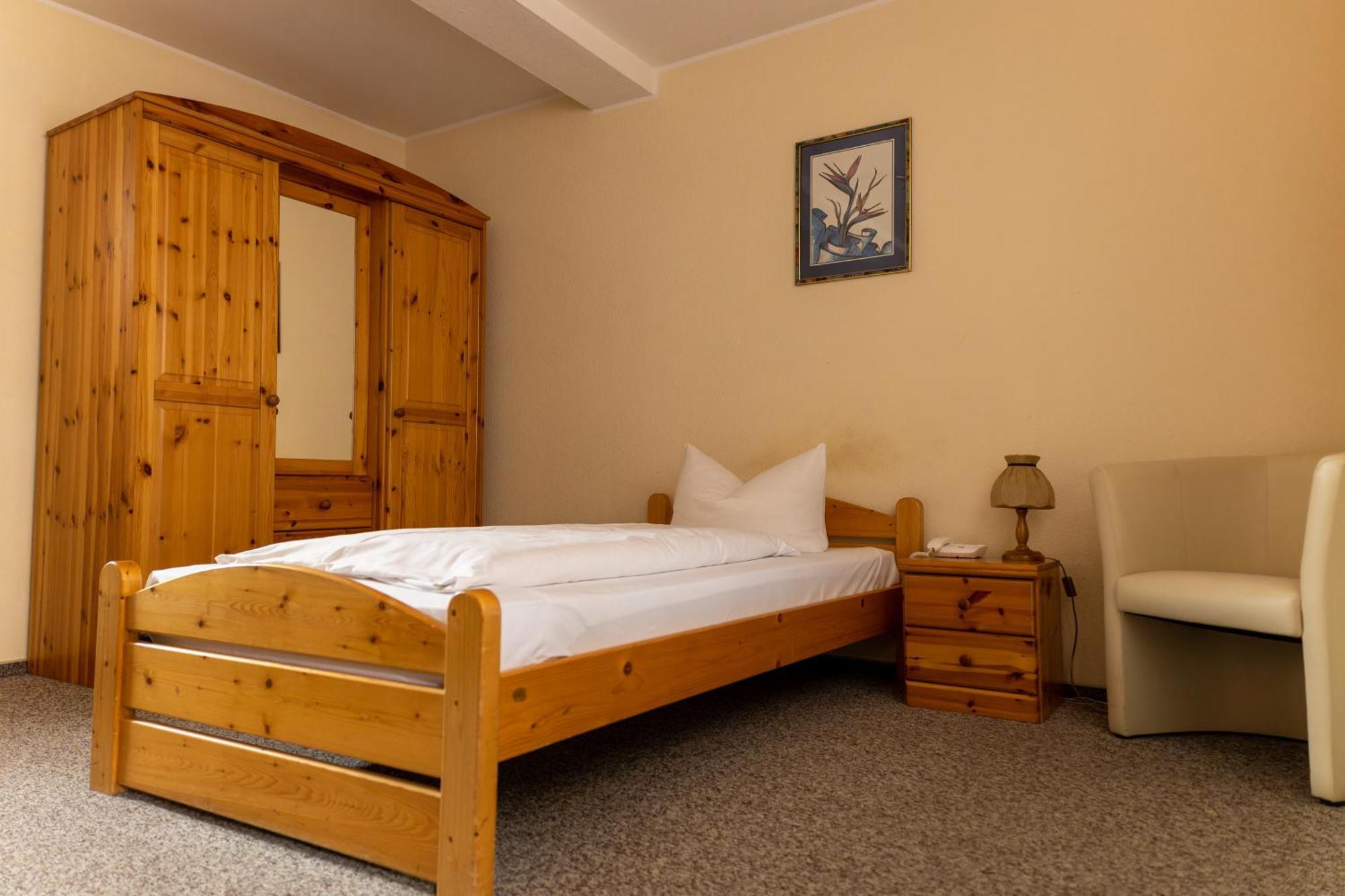 Hotel Anker Saalfeld Saale Extérieur photo