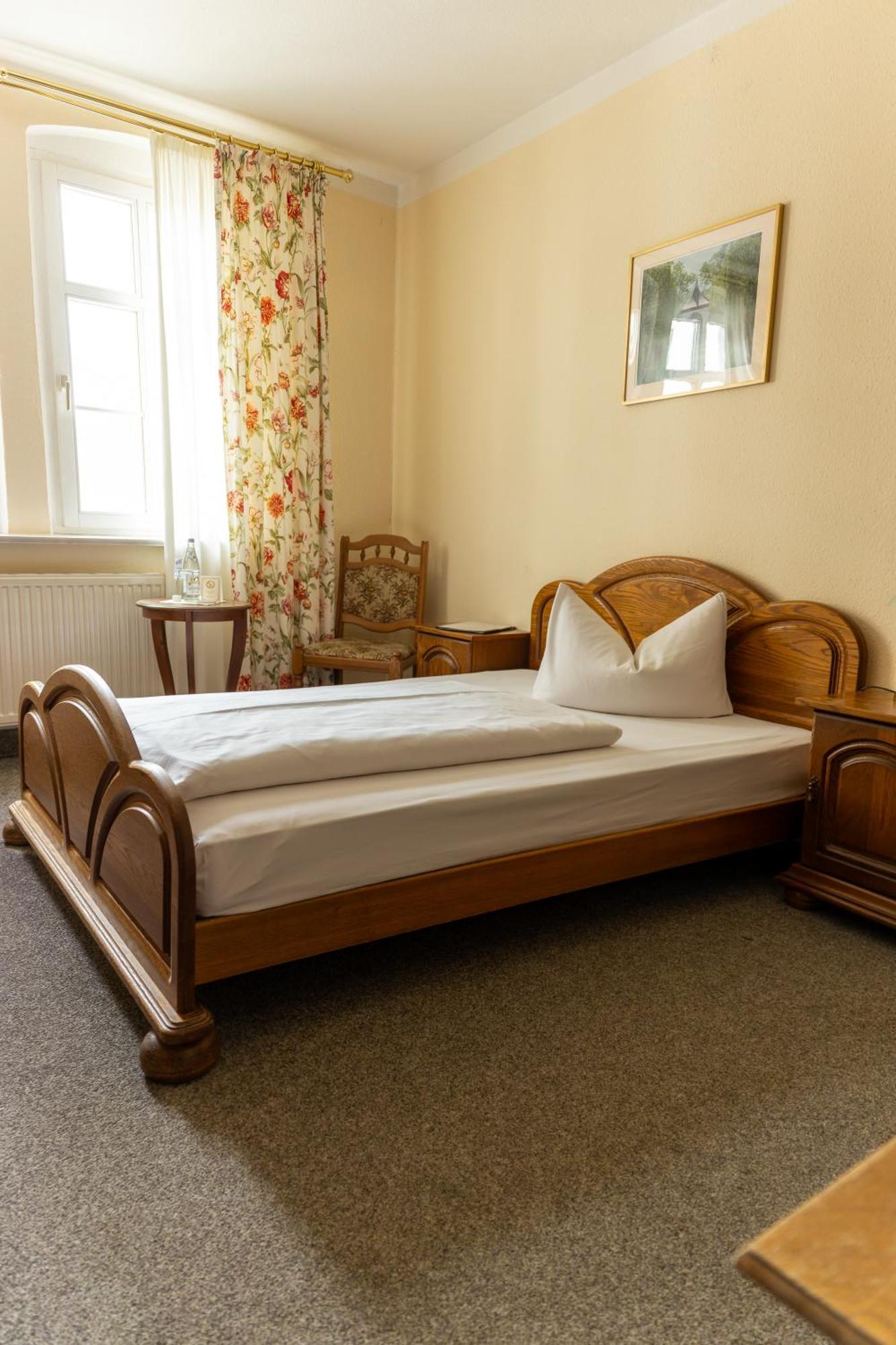 Hotel Anker Saalfeld Saale Extérieur photo