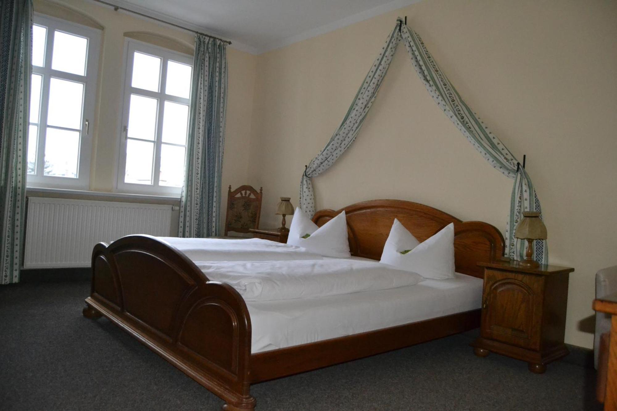 Hotel Anker Saalfeld Saale Chambre photo