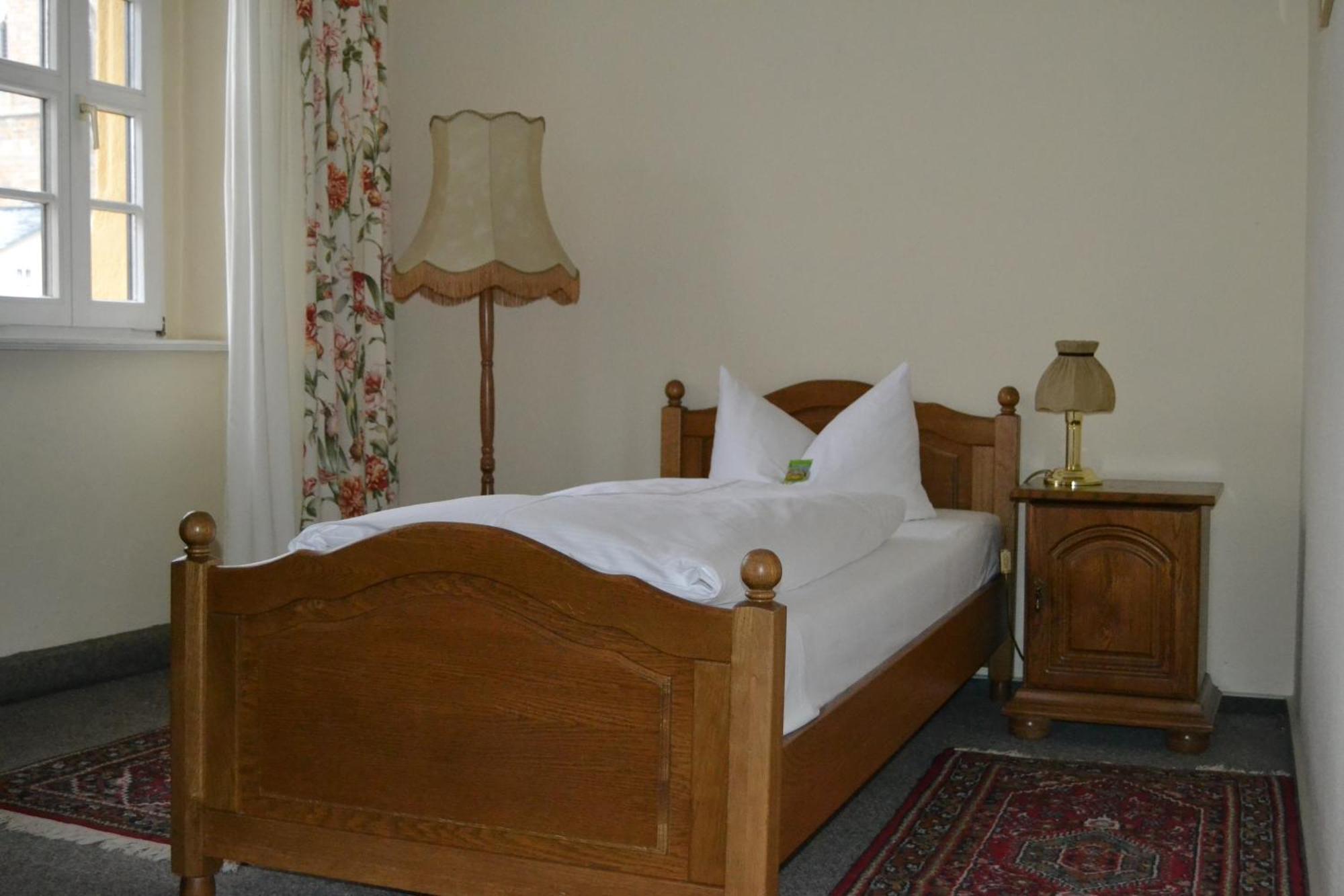 Hotel Anker Saalfeld Saale Chambre photo